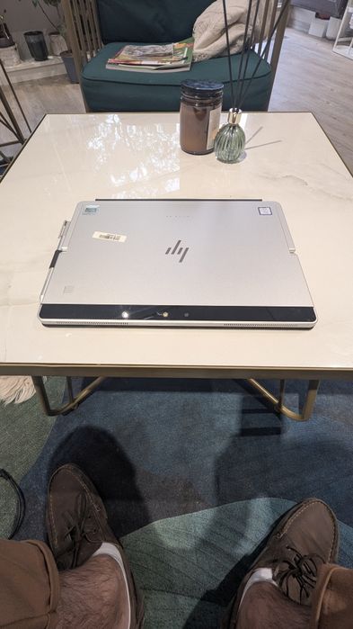 Лаптоп/таблет HP Elite x2, i5, 256 ssd, тачскрийн