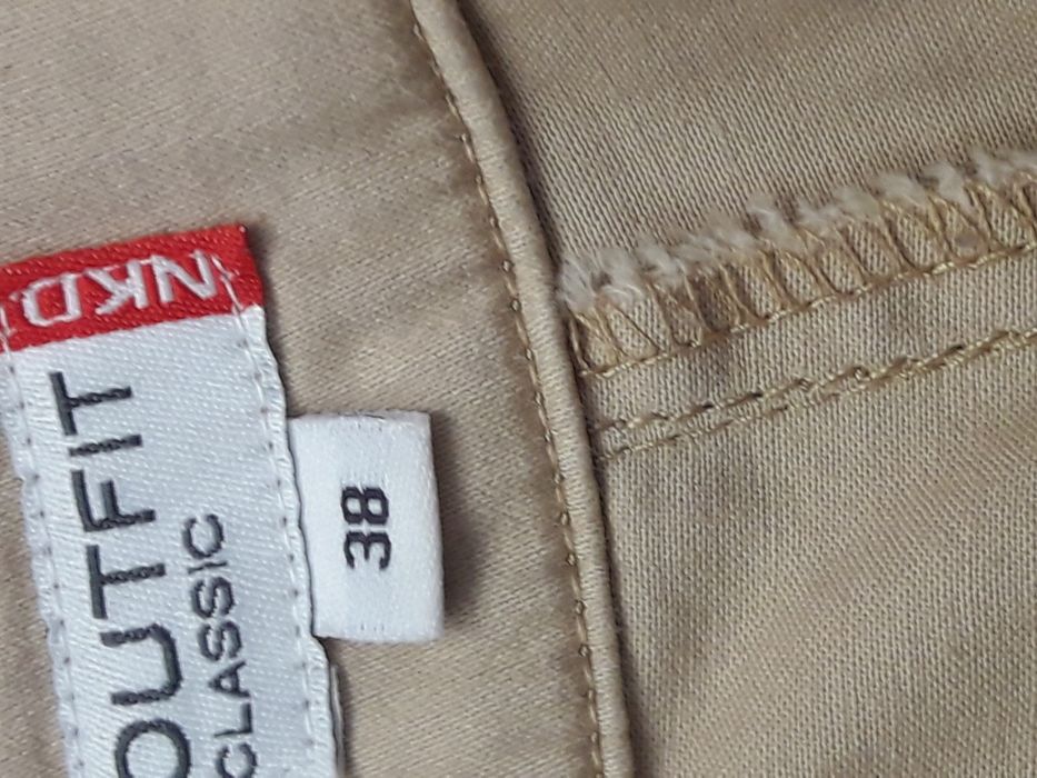 Pantaloni damă Outfit