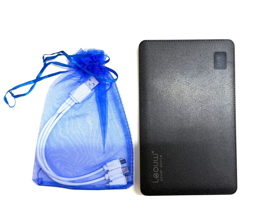 Външна батерия Leouw LE-211 19800mAh 4-портово USB зарядно устройство