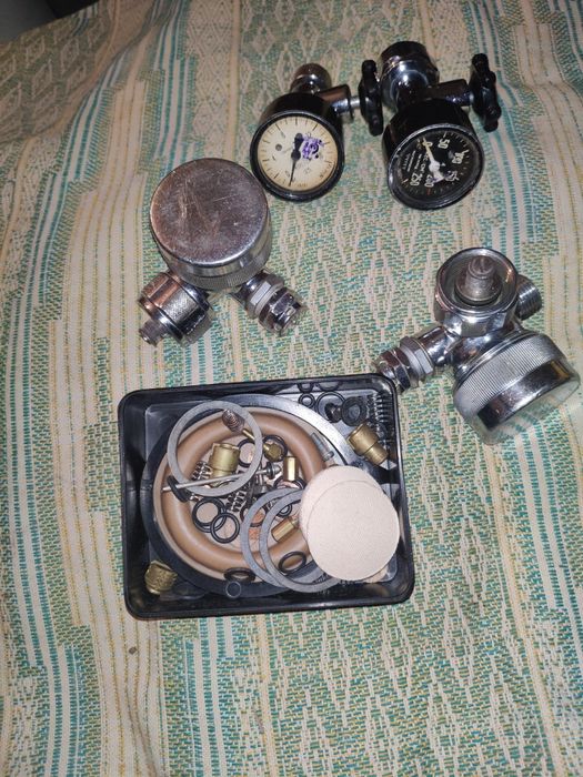 Водолазное оборудование, манометры, пневмокраны, трубки рукава давлени