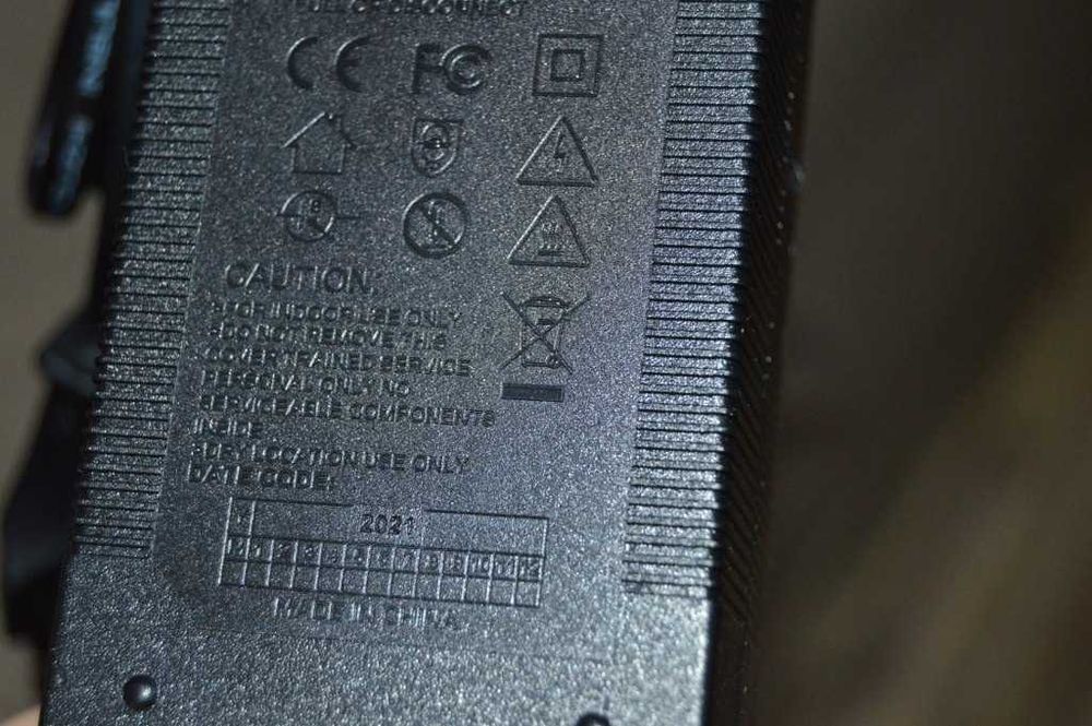 Incărcător trotineta XT-4210B 42V, 2A, mufă cu 3 pini, nou