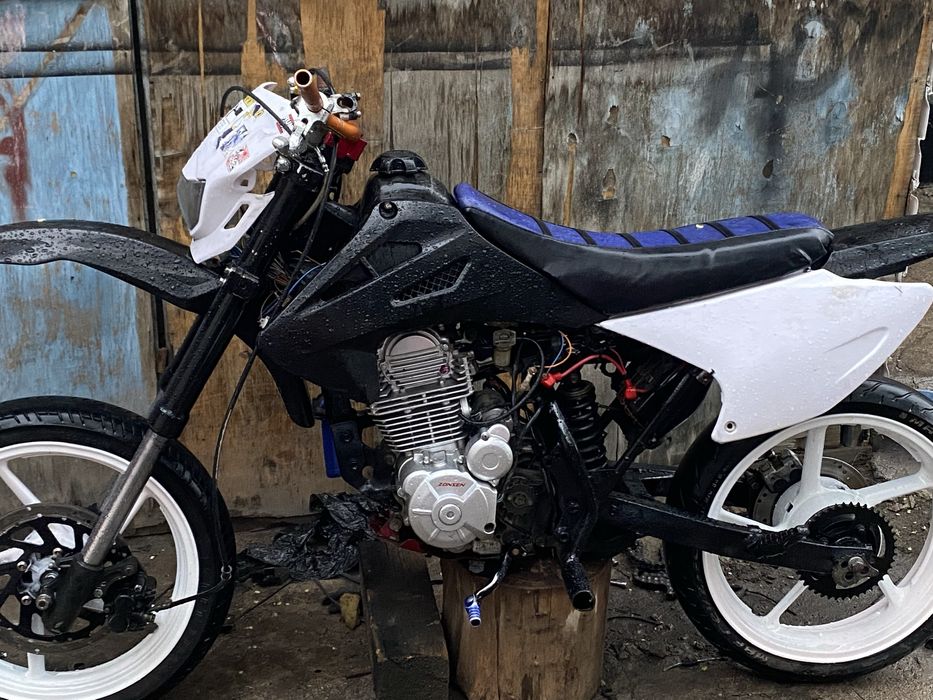 Продам эндуро 250