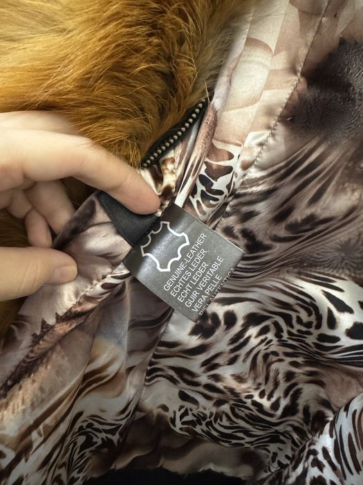 Шуба натуральный мех лисы