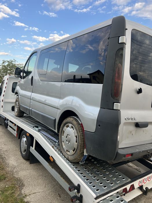 Desfac dezmembrez piese motor 1.9 2.0 2.5 opel vivaro renault trafic nissan primastar