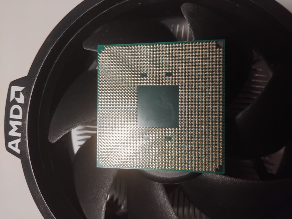 AMD Ryzen 5 1600