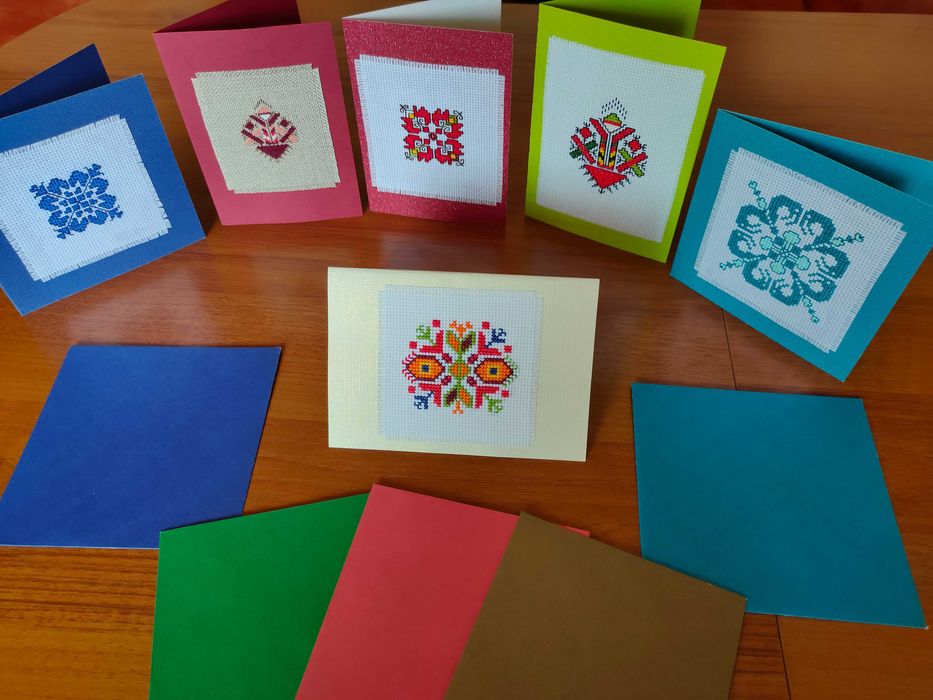 Бродирани картички с плик