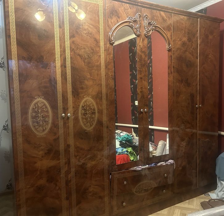 Продам шкаф платянной