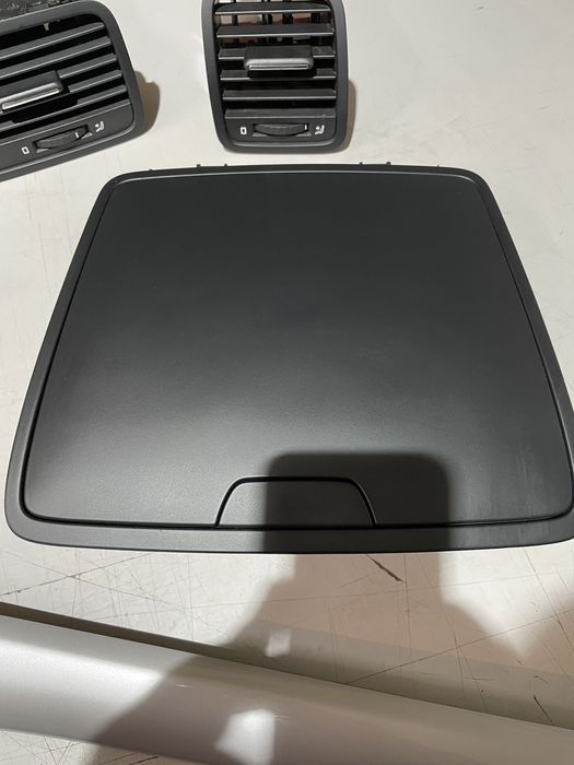 Trimuri grile aerisire skoda yeti