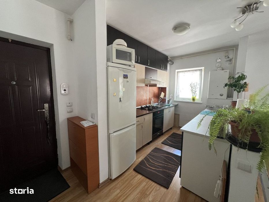 Apartament de 3 camere, 69 mp, 2 bai, 2 balcoane, zona Muzeul Apei — fotografia 3