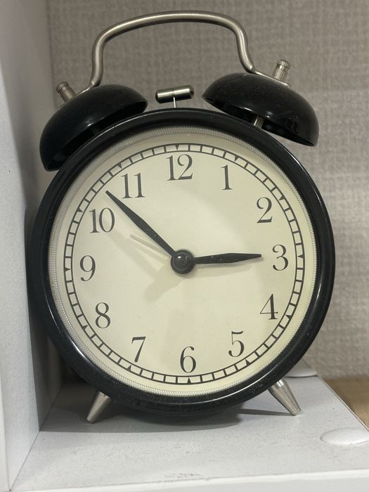 часы будильники для дома