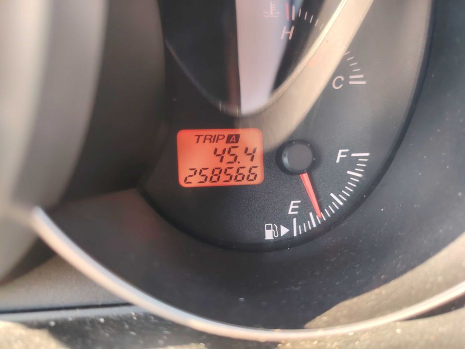 MAZDA 3 2004 — imagine 3