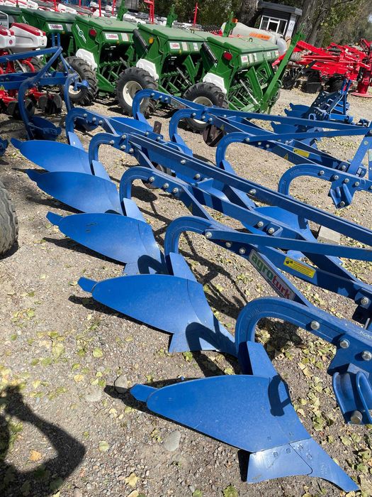 Плуг 5 корпусный 35см*5 (AYDIN PULLUK) Турция