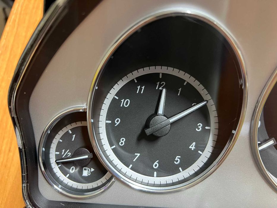 W212 Панель приборов до рест. Цветная.