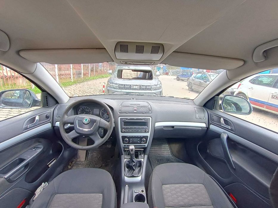 Skoda Octavia 2   2010   1.6 TDI – PREȚ MIC