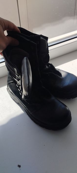 Продам берцы летние 38р