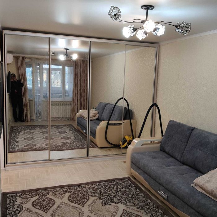 Продам 1 квартиру в Авиагородке.