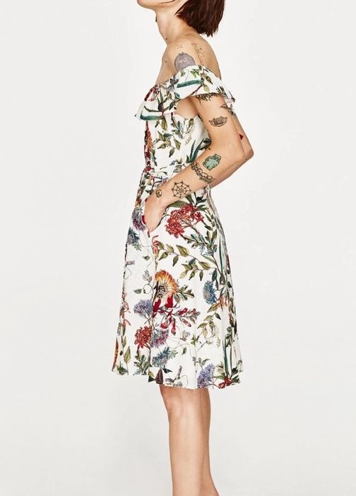 Ленена рокля Zara