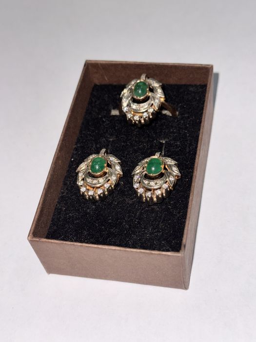 Комплект бриллиант продается!