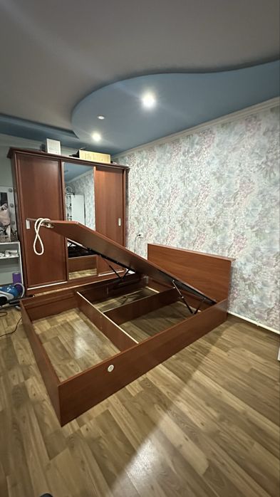 Кровать 150 на 200. Матрас в подарок