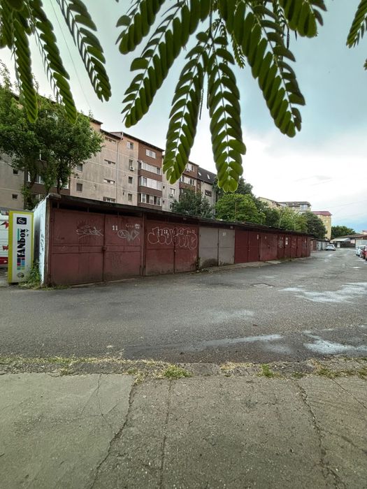 Garaj /boxa depozitare de inchiriat