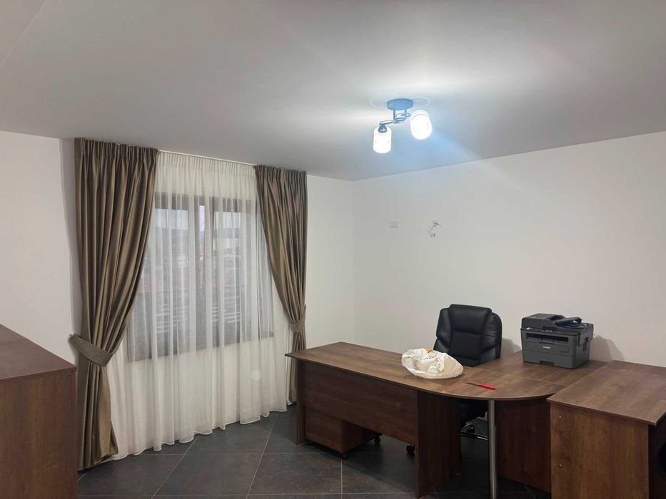 Apartament în vilă independentă –, 1 Mai