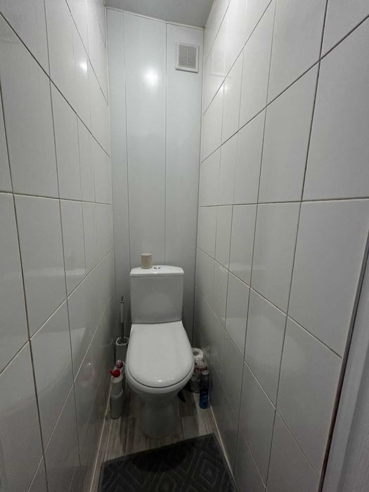 Продам трехкомнатную квартиру