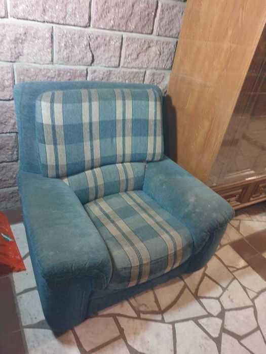 Кресло из ткани б\у
