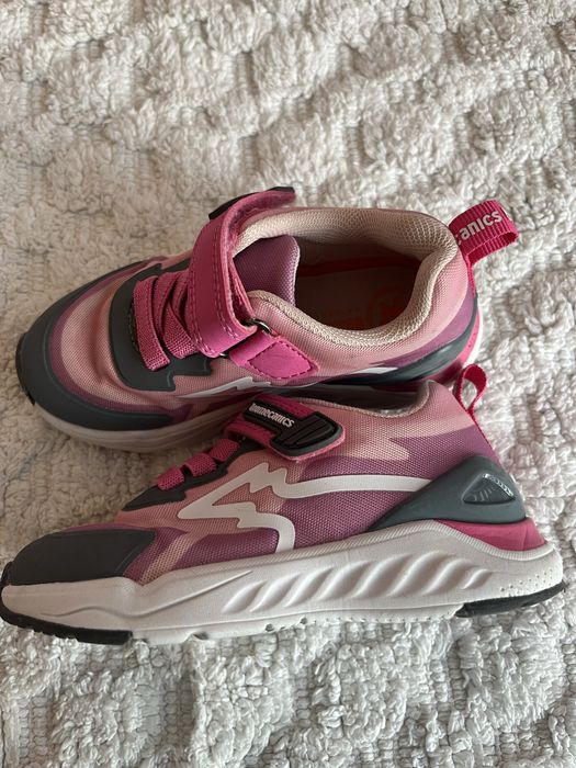 Детски маратонки 25 номер