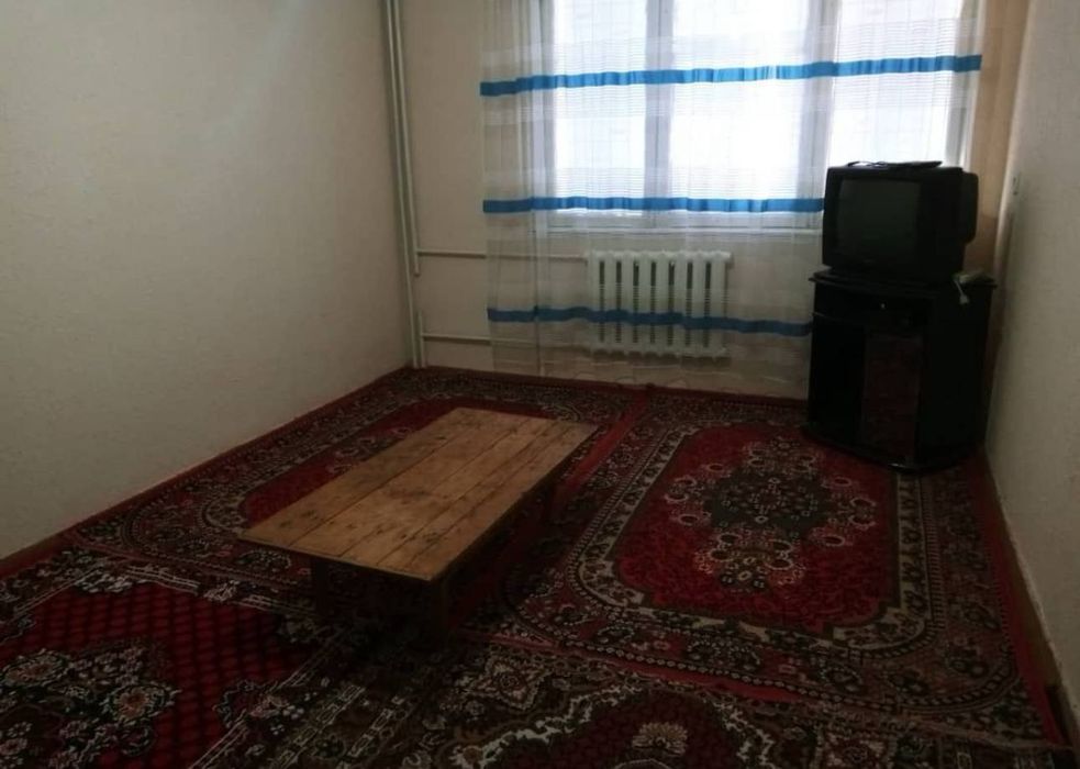 Selxoz univirsitet tomonda 1 xona kv ijaraga beriladi