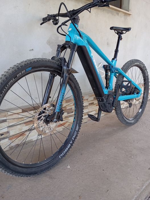 Bicicleta cube de vinzare