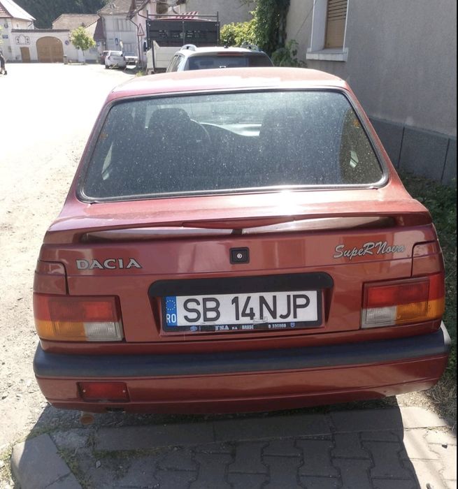 Vând Dacia Super Nova