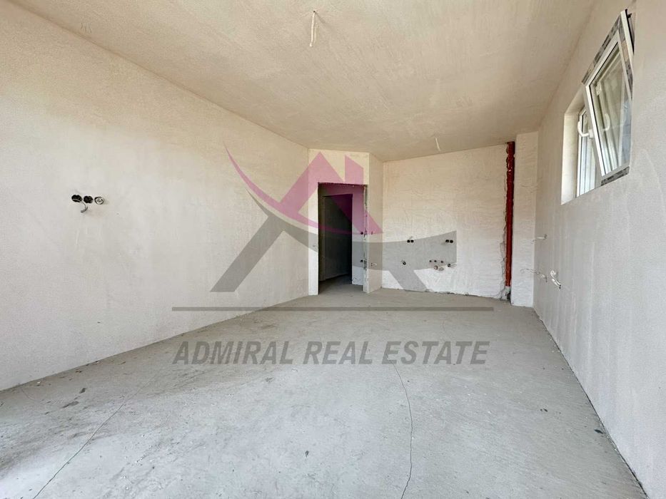 Продава се Двустаен апартамент в Варна, Възраждане 3 - 53 кв.м за 1906 €/кв.м - Снимка #1