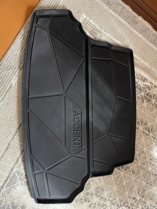Коврик в багажник Hyundai Accent