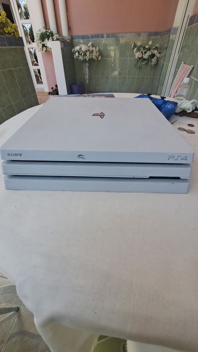 Ps4 alb foarte rar