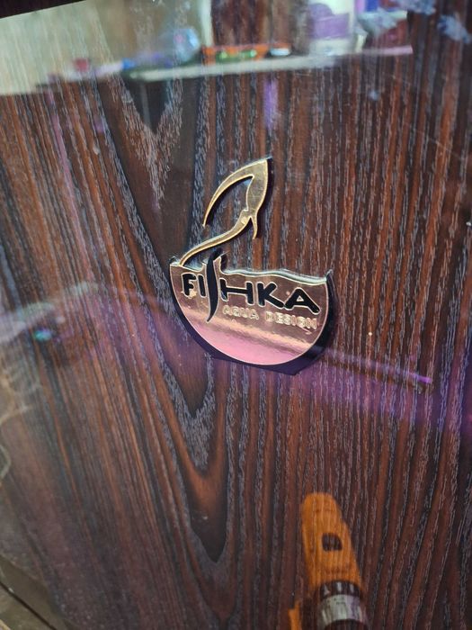 Завадской акриловый аквариум с тумбой +-400 литров