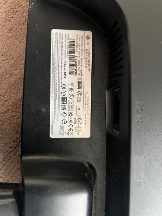 Монитор LG 22 “FLATRON W 2243T-PF