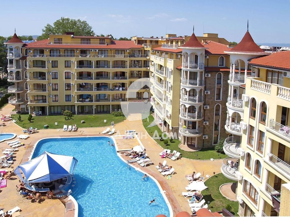 Продава се Двустаен апартамент в к.к. Слънчев бряг - 51 кв.м за 820 €/кв.м - Снимка #8