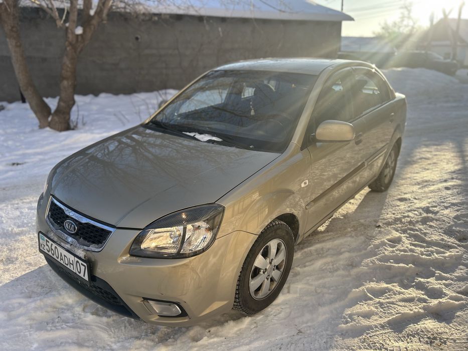 KIA RIO продам в отличном состоянии