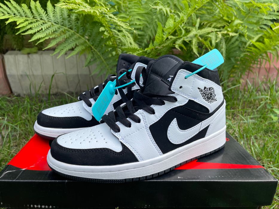 Кроссовки Nike Air Jordan 1Mid