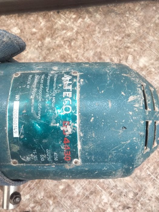 бур для алмазного бурения 40000