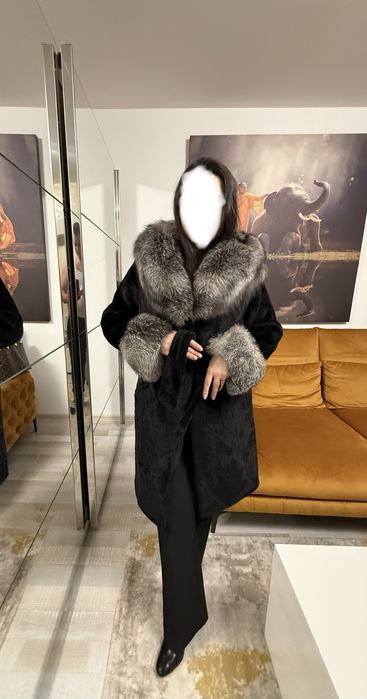 Palton/haina de blana naturala