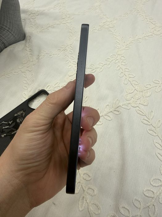 Honor 400 12/512 gb