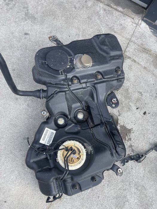 Rezervor combustibil motorina Audi A4 A5 b8 diesel