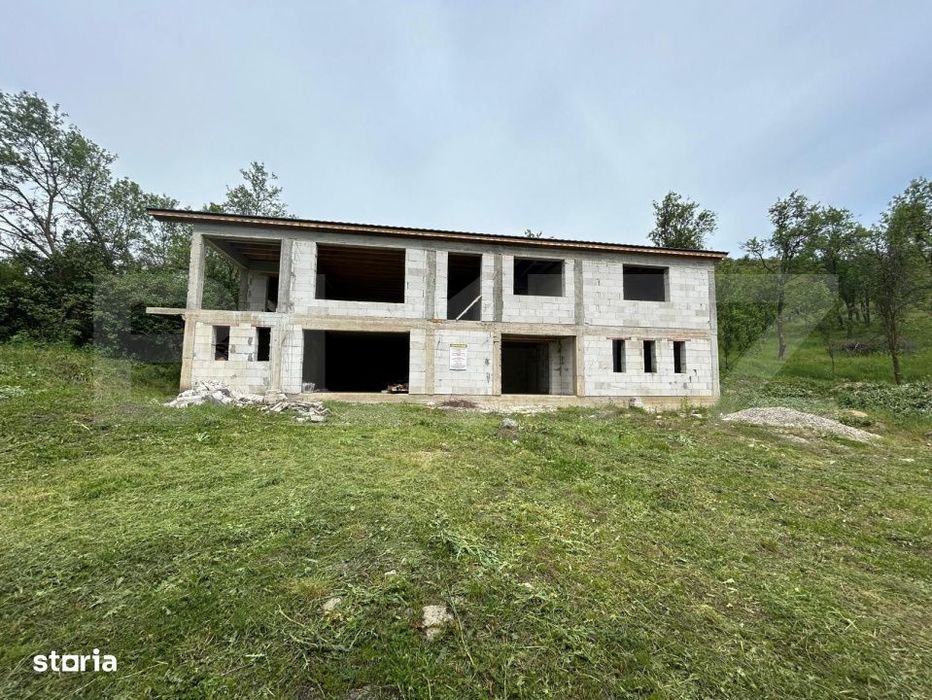 Proprietate exclusivista cu potential urias in Bunesti, judetul Cluj!