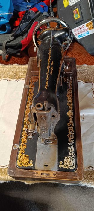 Стара шевна машина