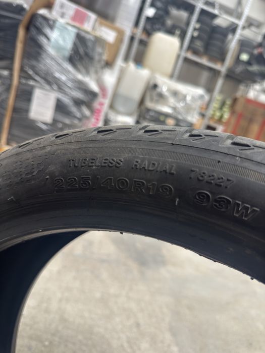 Летни гуми 19 спорт пакет Bridgestone 225/40/19 Nexen 255/35/19