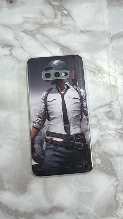 Продам samsung galaxy S10e