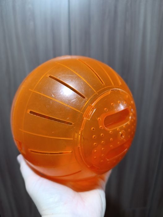 Продам прогулочный шар для хомяка