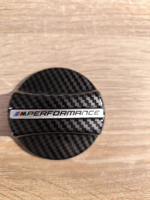 BMW М performance карбонова капачка за резервоар