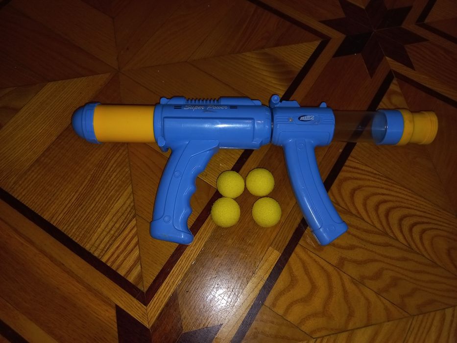 Продам детские игрушки